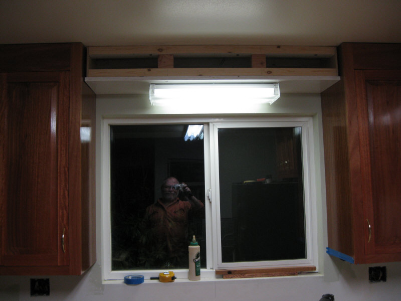 Soffit light