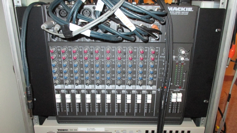 Mackie_1402VLZ_Mixer